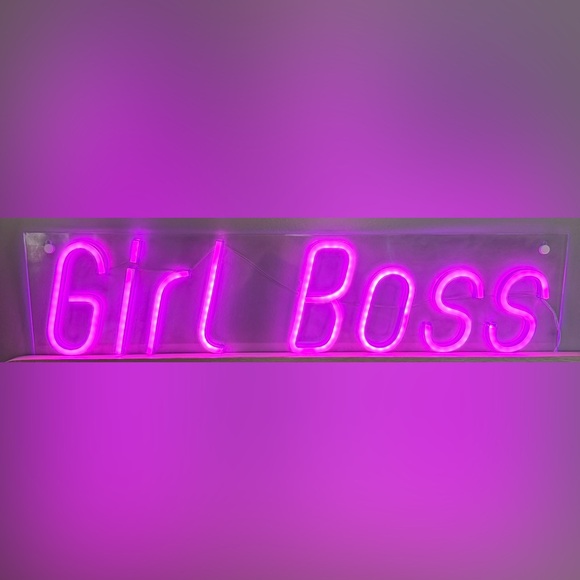 Other - Neon sign Girl Boss wired pink